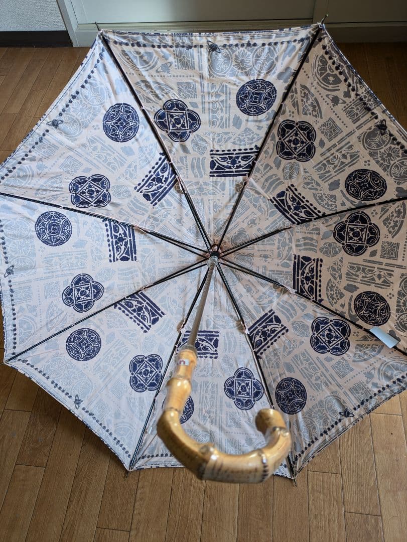 Vivienne Westwood オーブ刺繍 パゴダ日傘 美品