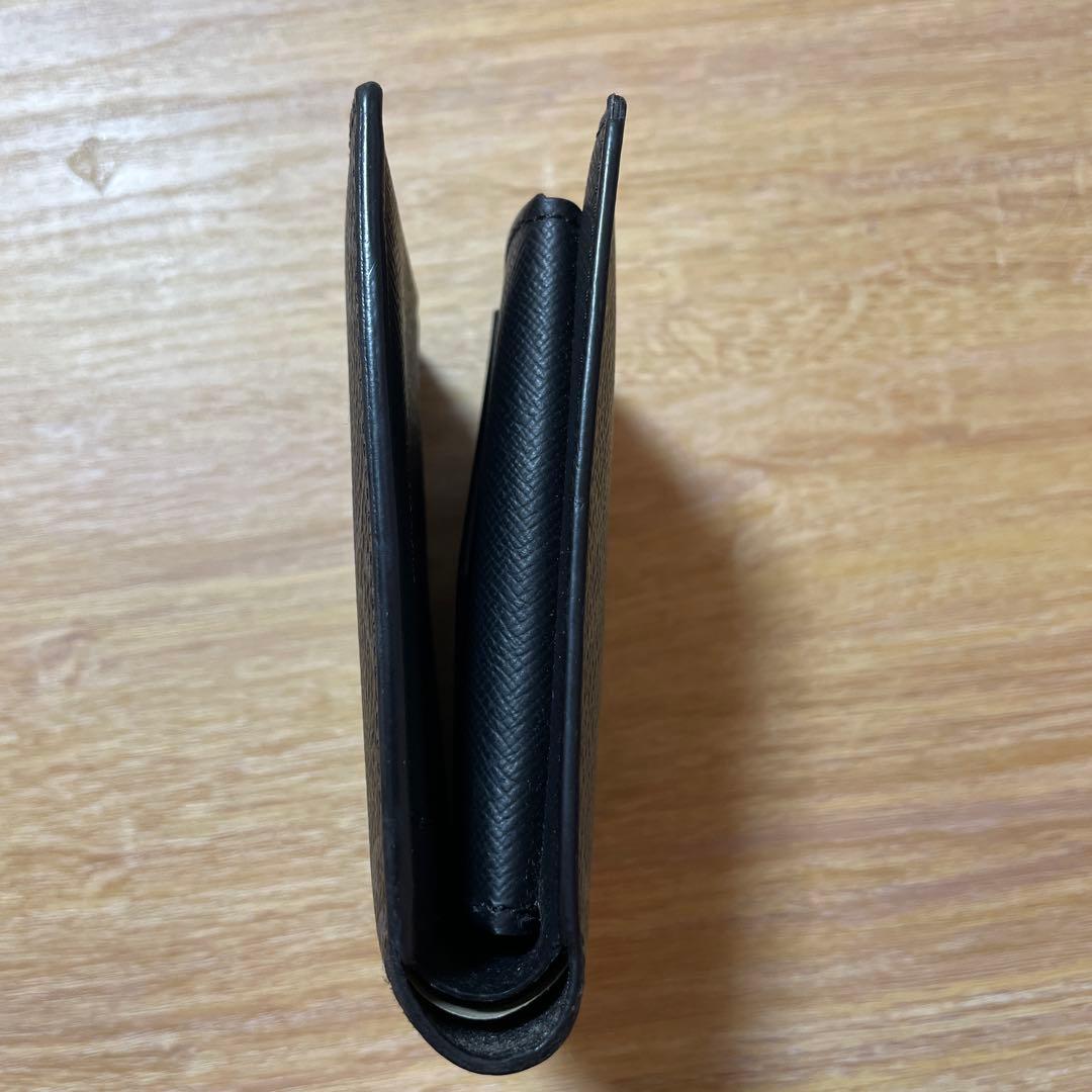 ルイヴィトン二つ折財布
