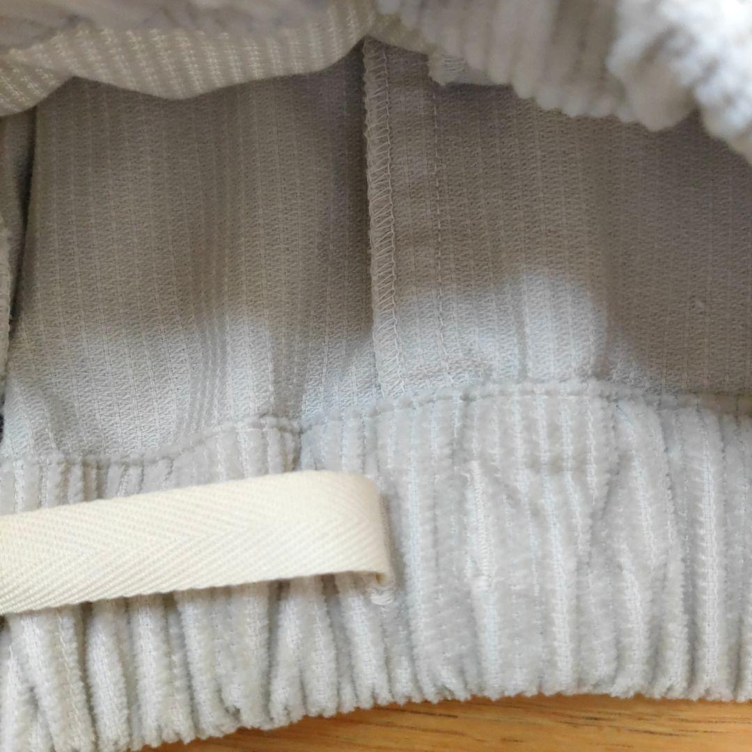 (期間限定値下げ12/16まで)NARU 8Wコーデュロイエッグパンツ エクリュ