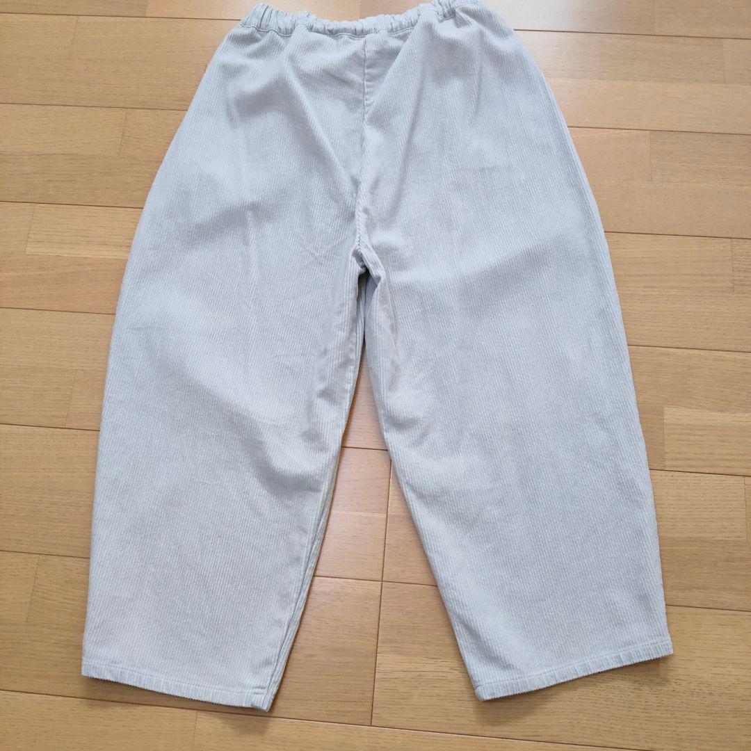 (期間限定値下げ12/16まで)NARU 8Wコーデュロイエッグパンツ エクリュ