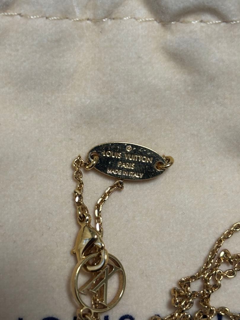 ルイヴィトン　ネックレス・LV＆ME A
