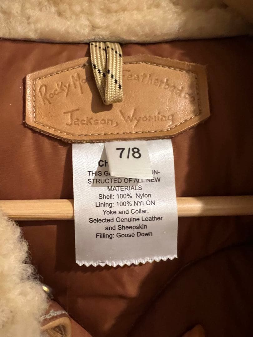 ダウンベスト　ロッキーマウンテンフェザーベッド