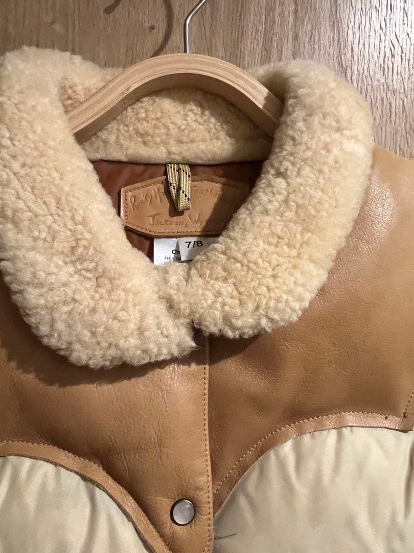 ダウンベスト　ロッキーマウンテンフェザーベッド