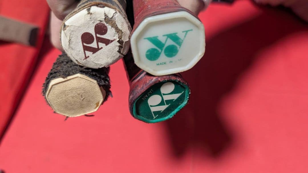 アンティークYONEX バドミントンラケット 4本セット廃盤ビンテージ品