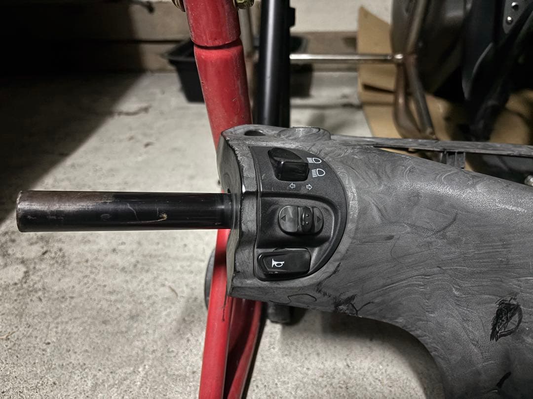 シグナスx4型前期　メーター、国内ハンドル