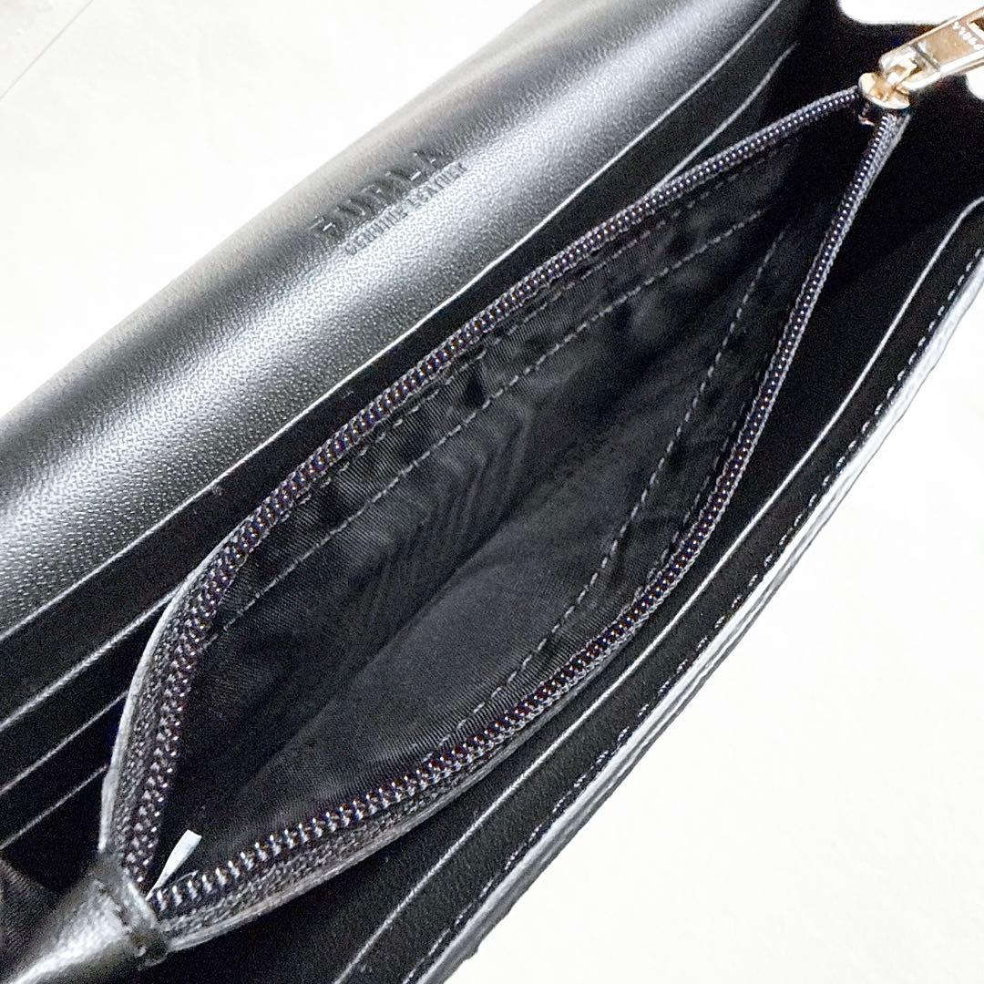 【訳あり・箱付き未使用品】フルラ　スリーク　フラップ式長財布　レザー　アーチロゴ