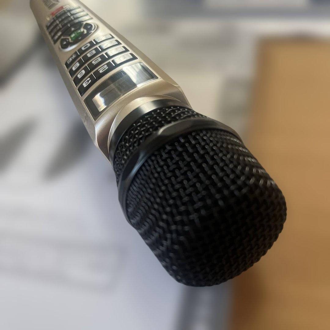 オン・ステージ　カラオケ本体（PK-WT120）＆別売マイク（PK-WD301）