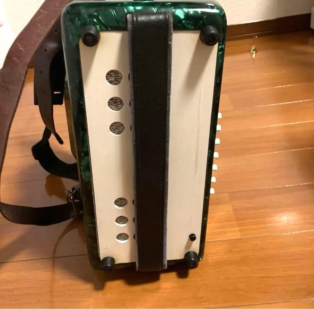 美品✨️YAMAHA アコーディオン 希少グリーン 鍵盤楽器