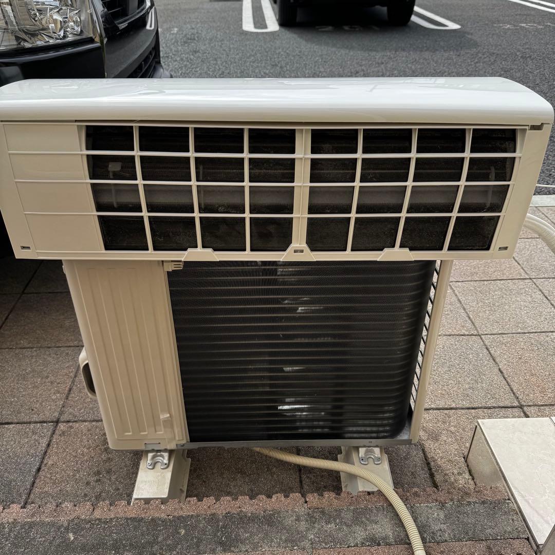 パナソニック　ルームエアコン　CS-J223D-W 2023年製　100V 6畳