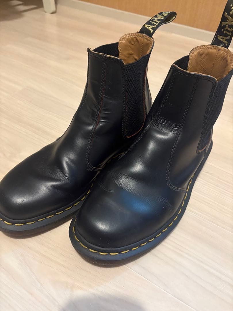 Dr. Martens ENGLAND製　チェルシーブーツ