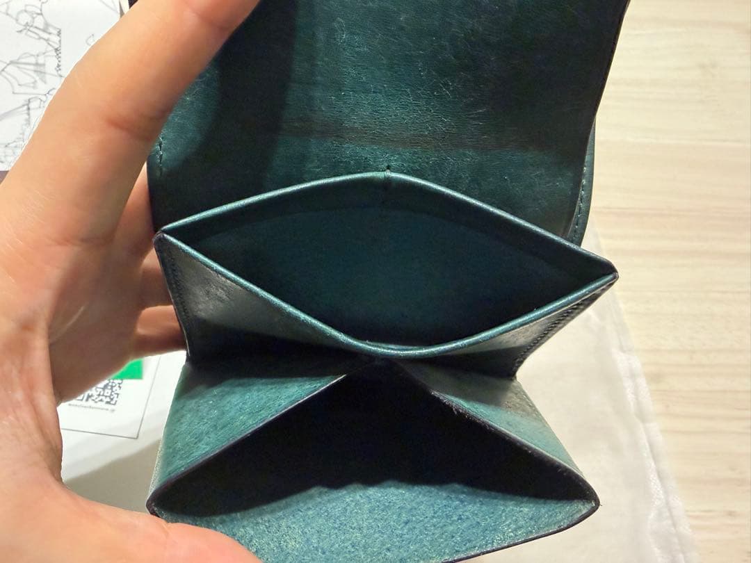 らんぱん lampan お札まっすぐ 二つ折り財布 プエブロ ペトローリオ