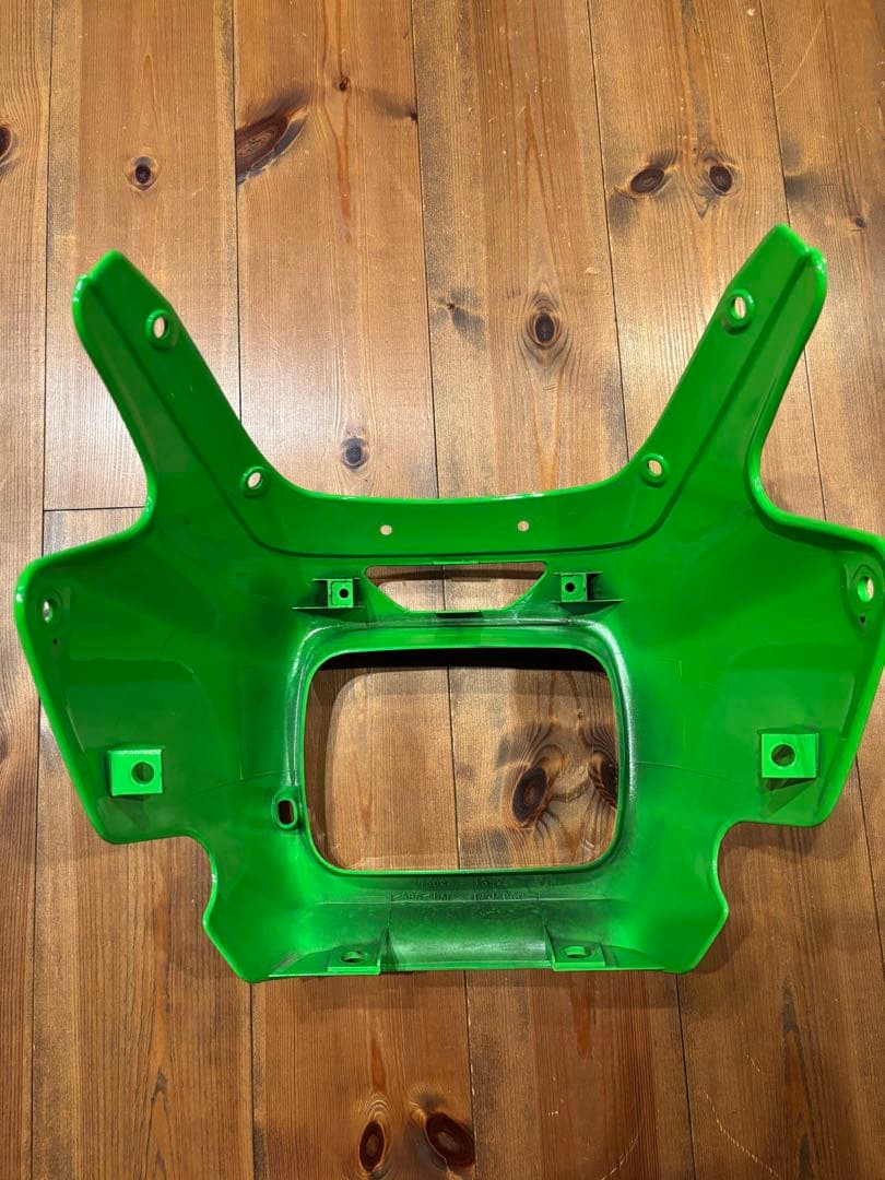 カワサキＺＲＸ１２００Ｒ　２００６年式　ビキニカウル(純正)