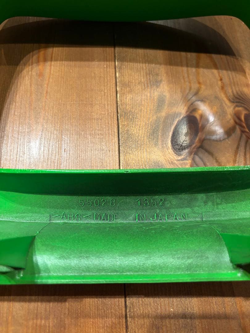 カワサキＺＲＸ１２００Ｒ　２００６年式　ビキニカウル(純正)