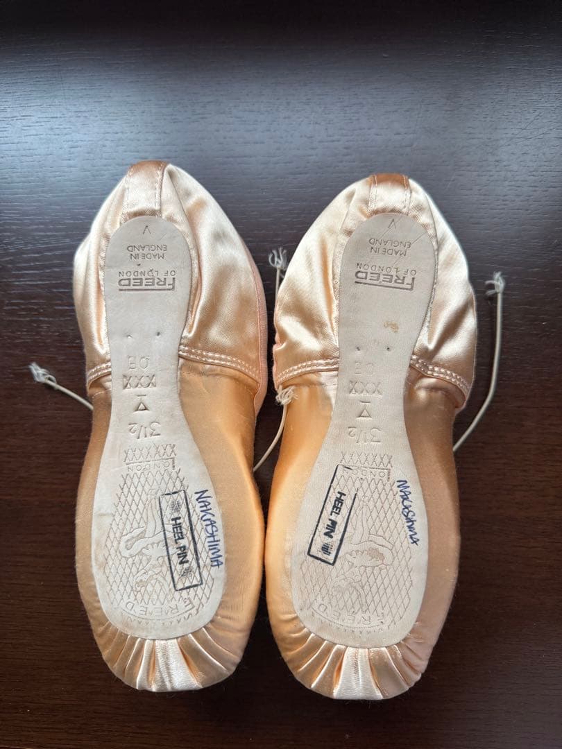 トウシューズ　フリード FREED ワイングラス　3.5 XXX