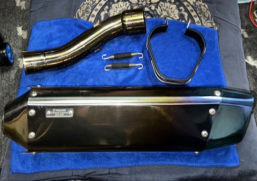 CBR250RR スリップオンマフラー IKAZUCHI 焼チタン