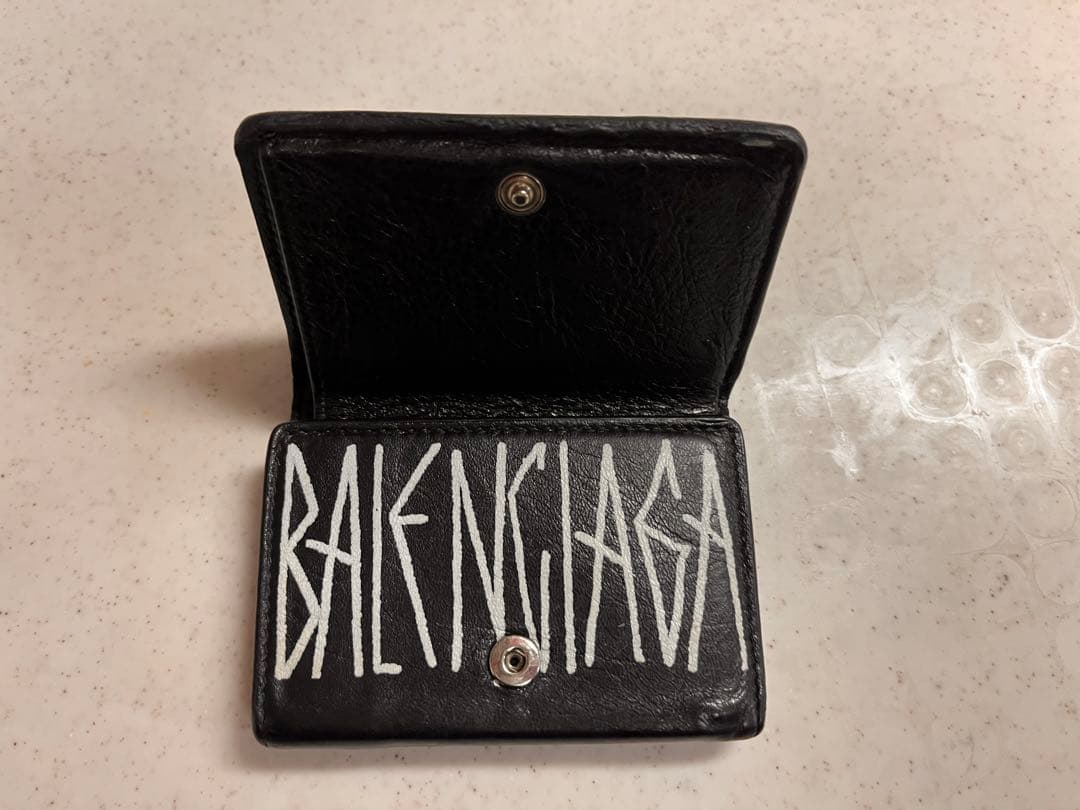 BALENCIAGA グラフィティ レザー三つ折り財布