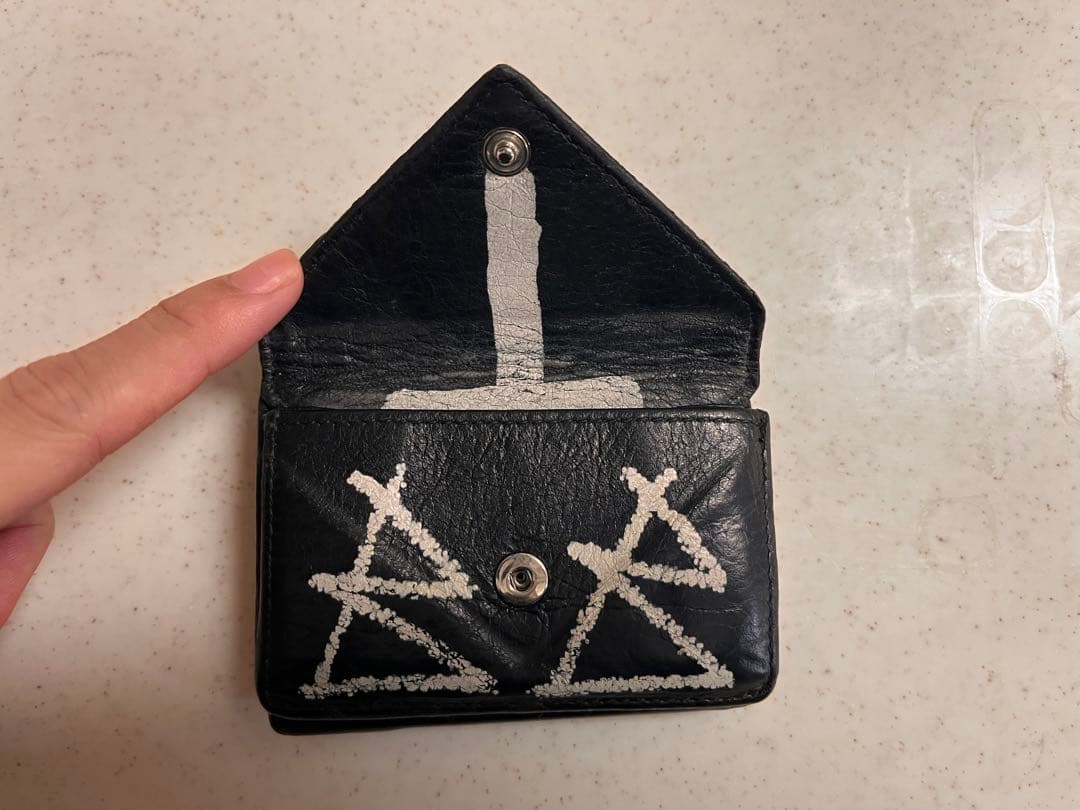 BALENCIAGA グラフィティ レザー三つ折り財布