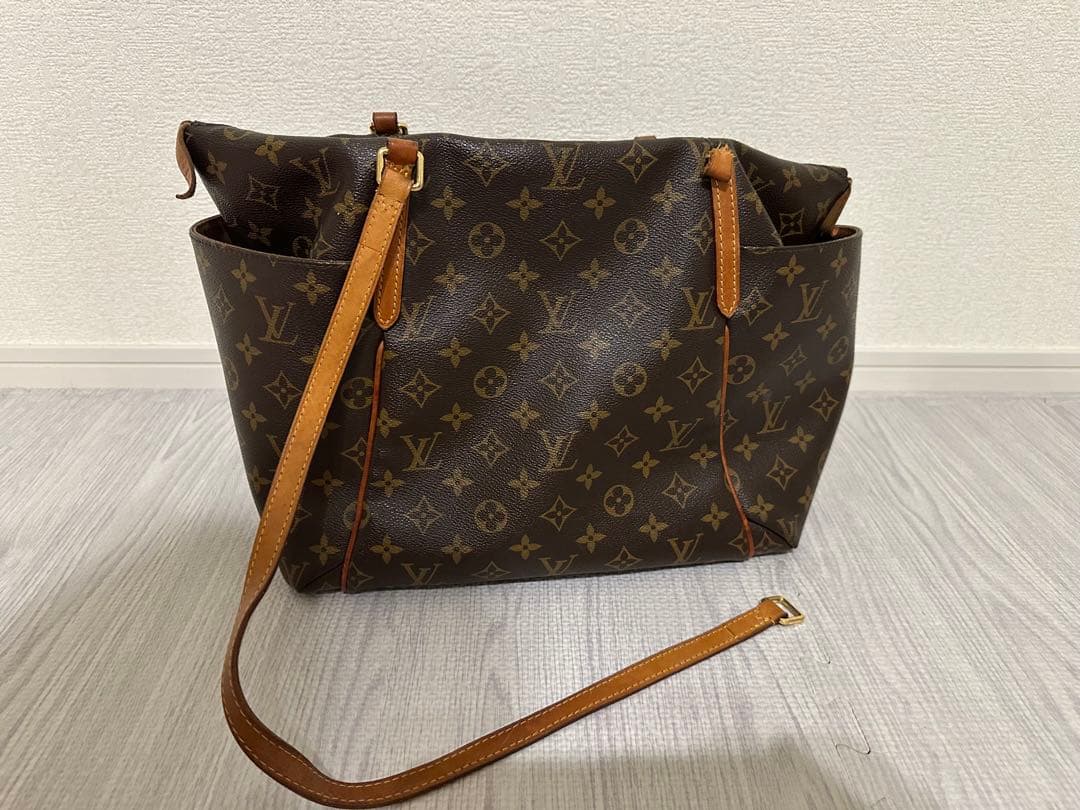 【Louis Vuitton】モノグラムショルダーバッグ