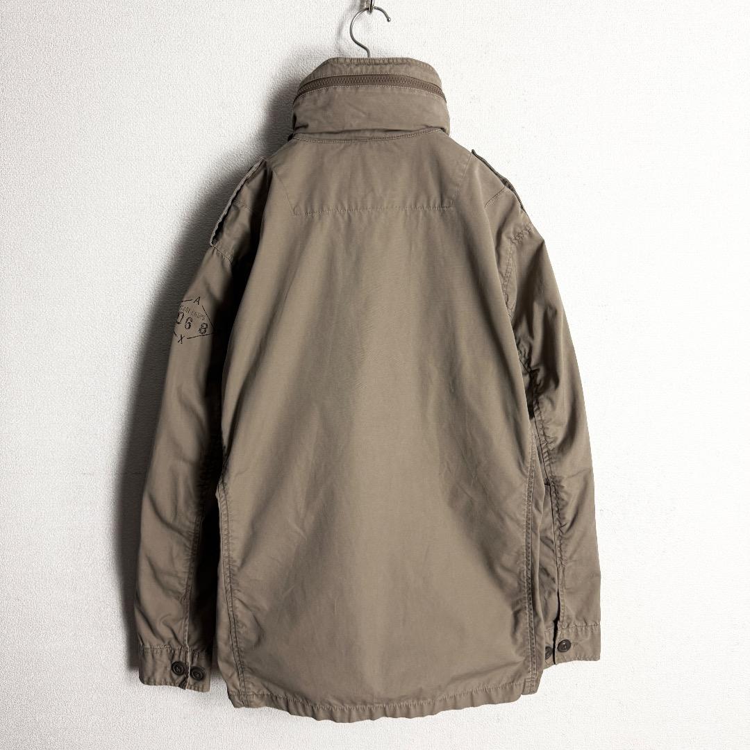 激レアデザイン　アヴィレックス　ミリタリージャケット　ブルゾン