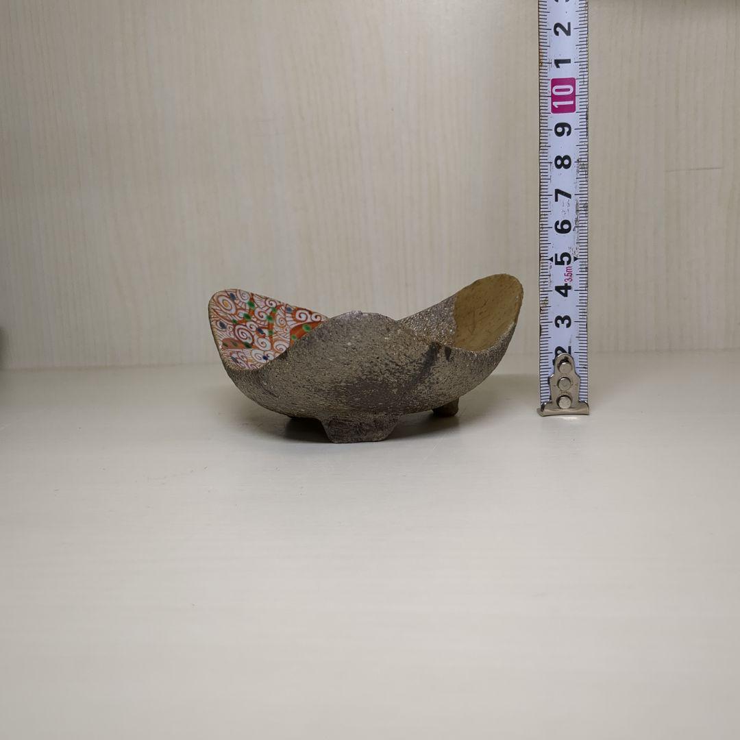 人気陶芸作家　苧坂恒治作　手造り　金彩　向付　小鉢４個＋訳有り１個