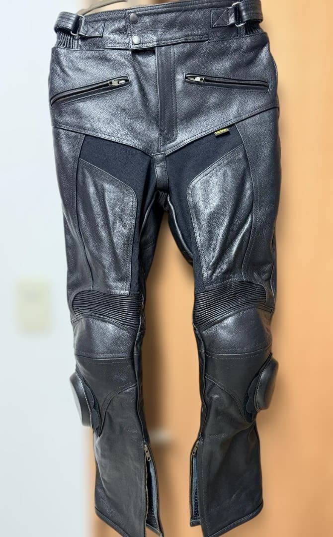 【値下げ】Clooney P09 サイズ30　革パンツ ブーツアウト センサー付