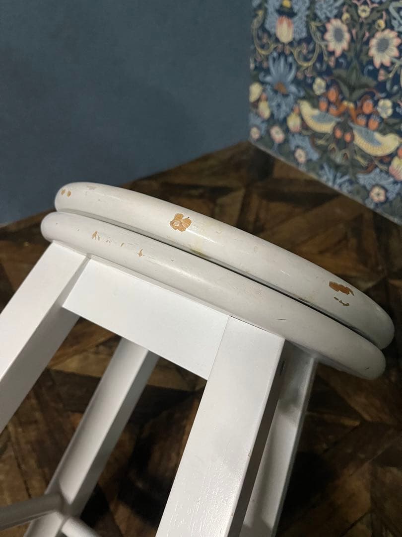 白家具 回転 スツール 椅子 薔薇 インテリアアンティーク