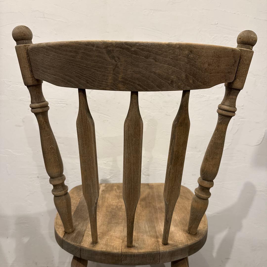 aダイニングチェア　カフェチェア　剥離