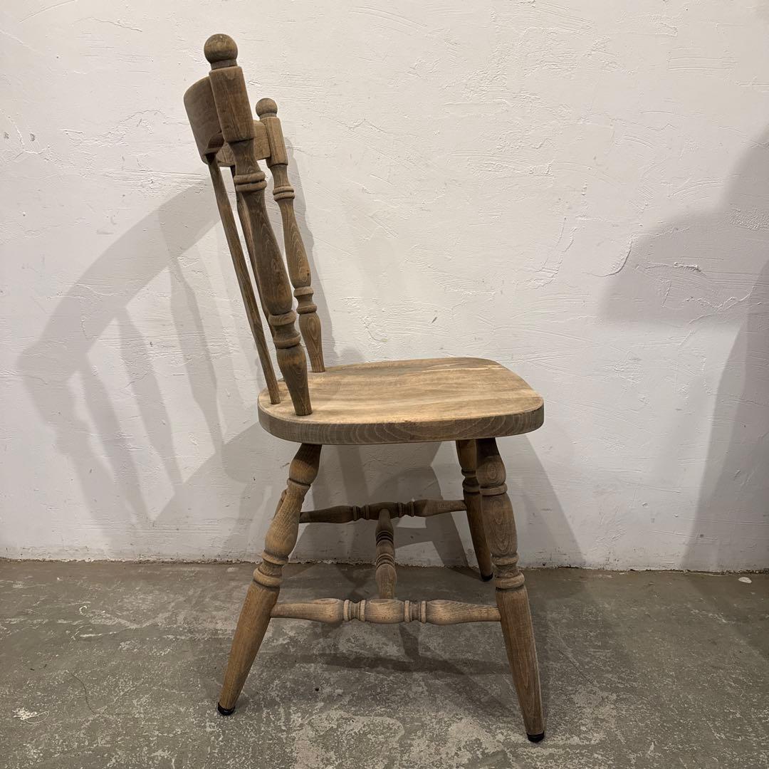 aダイニングチェア　カフェチェア　剥離