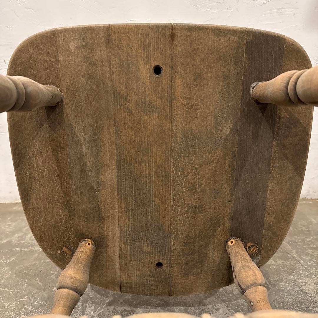 aダイニングチェア　カフェチェア　剥離