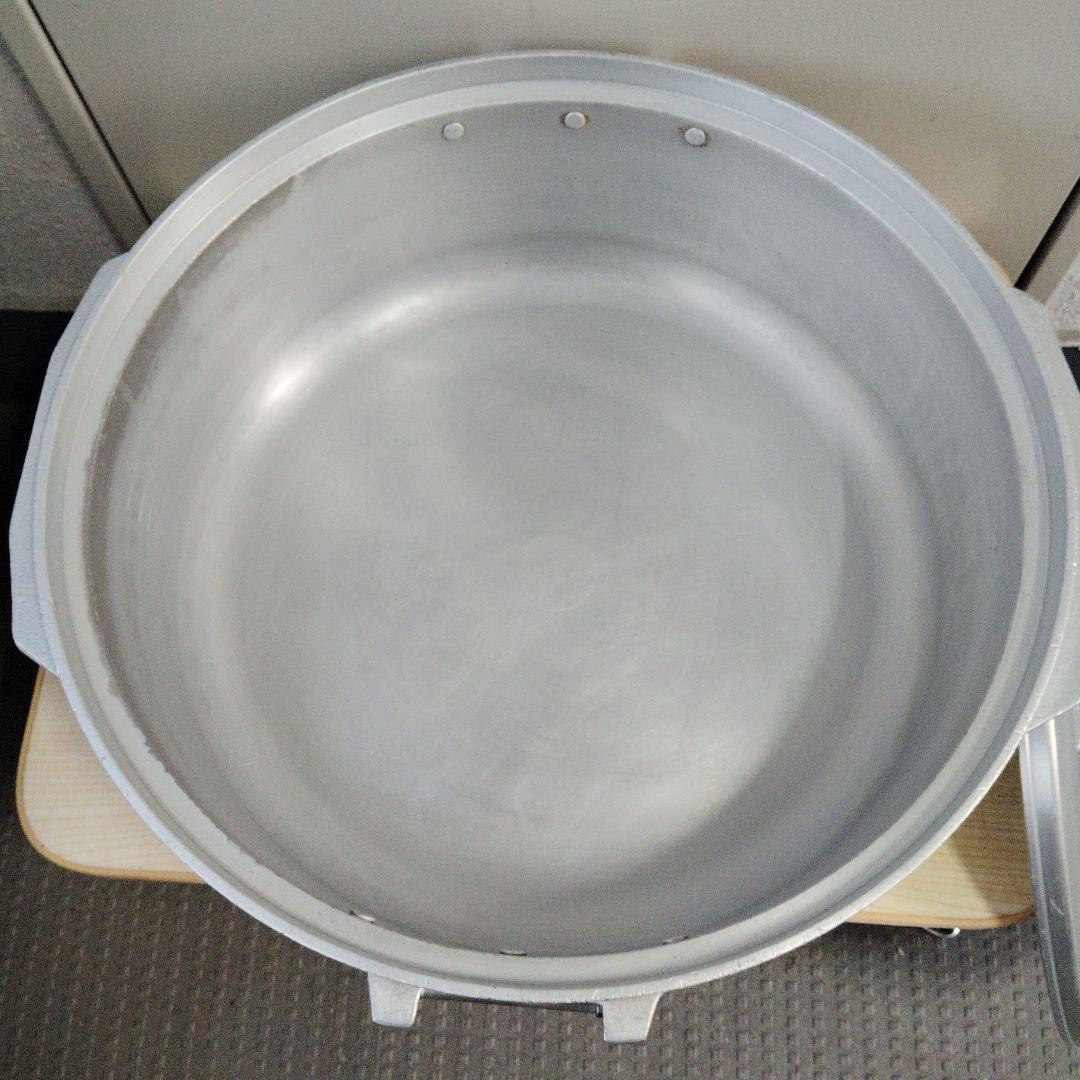 値下げ　アルミ大鍋