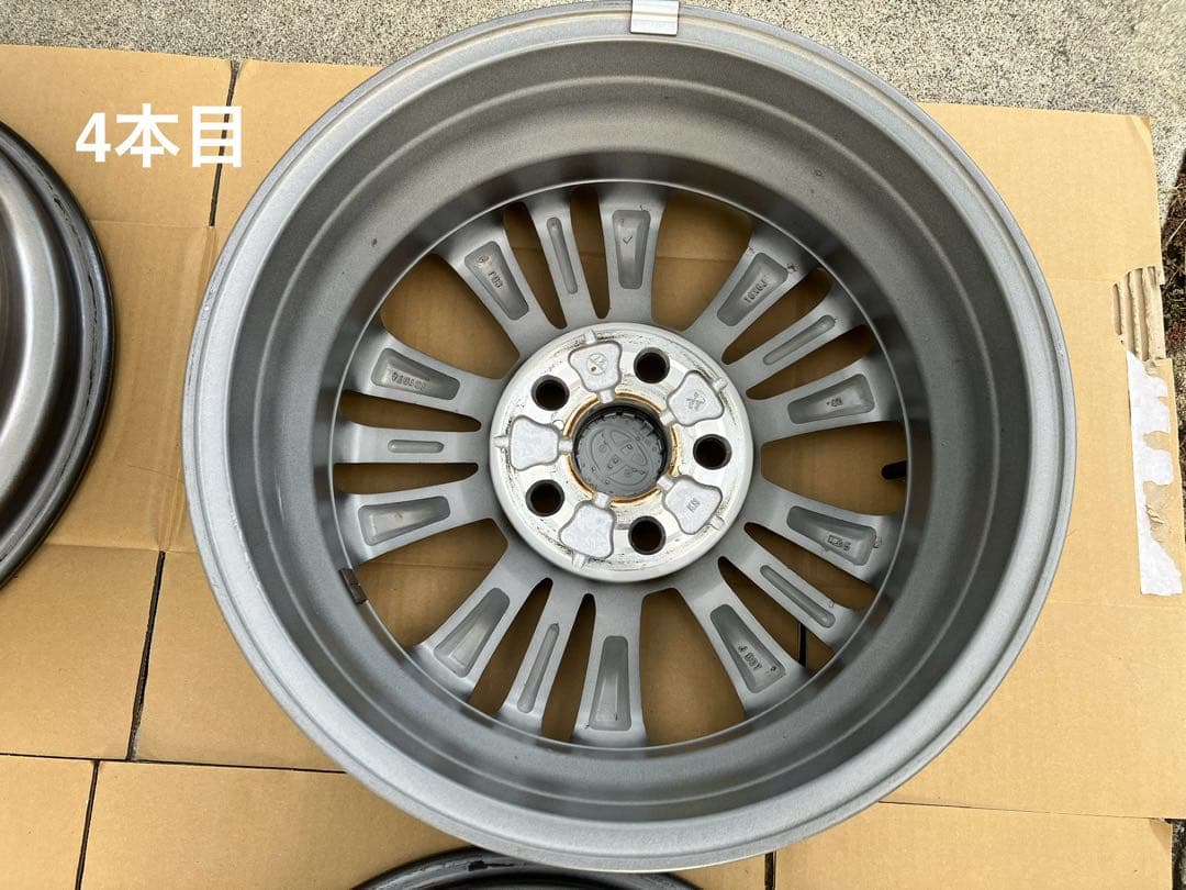 バナナ　②トヨタ　90ヴォクシー 純正 アルミホイール 2本
