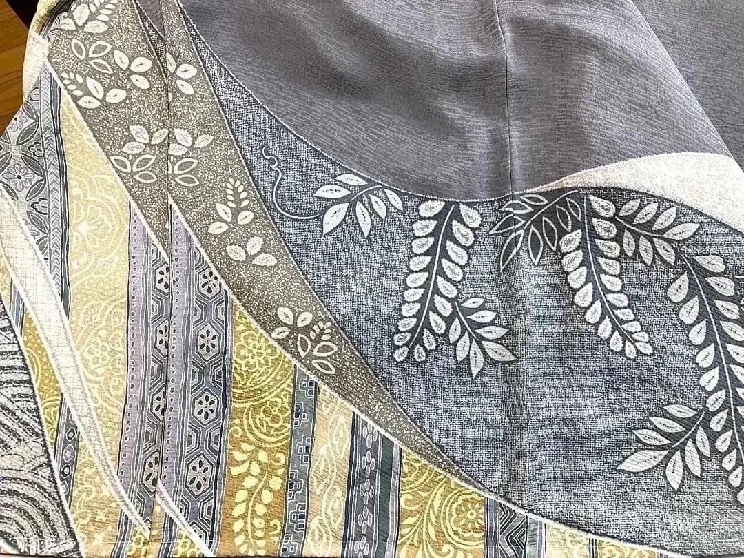 ご予約中 未使用美品 極上丹後ちりめん 正絹訪問着 秀逸更紗花間道 刺繍 ガード