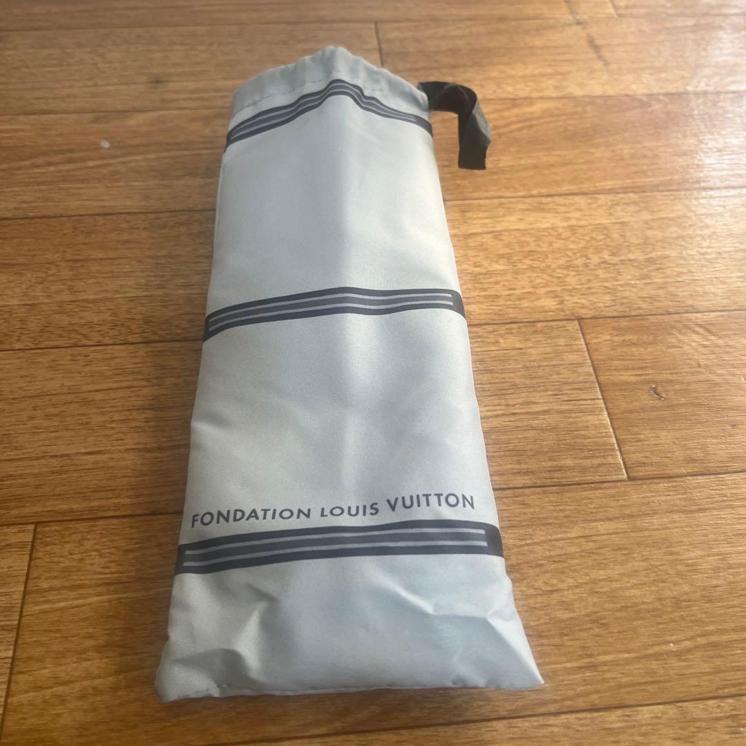 LOUIS VUITTON グレー ストライプ傘
