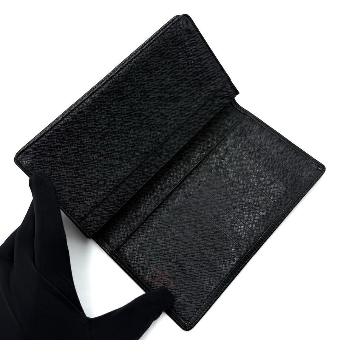ルイヴィトン エピ ポルトカルトクレディ ノワール 長財布 お札入れ 二つ折り