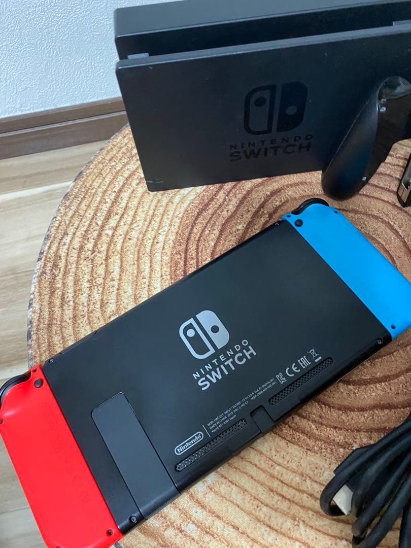 Nintendo Switch ニンテンドースイッチ本体　ネオン 箱無し ①