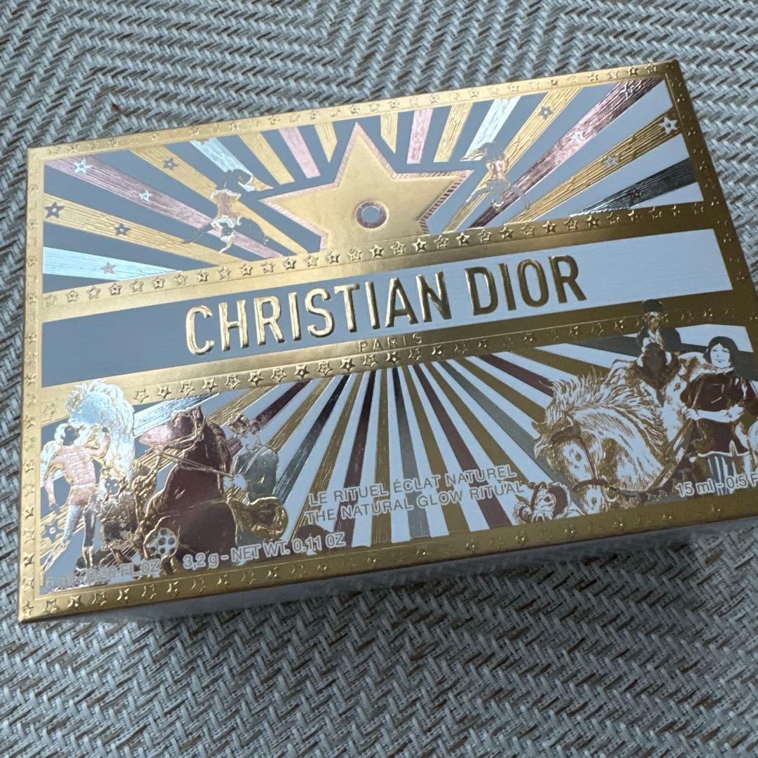 Dior ホリデーオファー　2025クリスマスコフレ ギフトBOX入り　限定品
