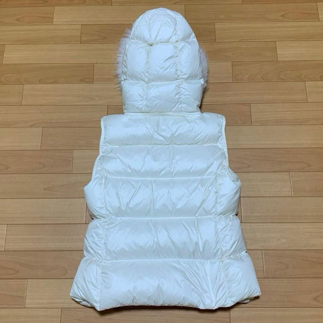 美品⭐️モンクレール　ファーダウンベスト　GALLINULE 白 4D268
