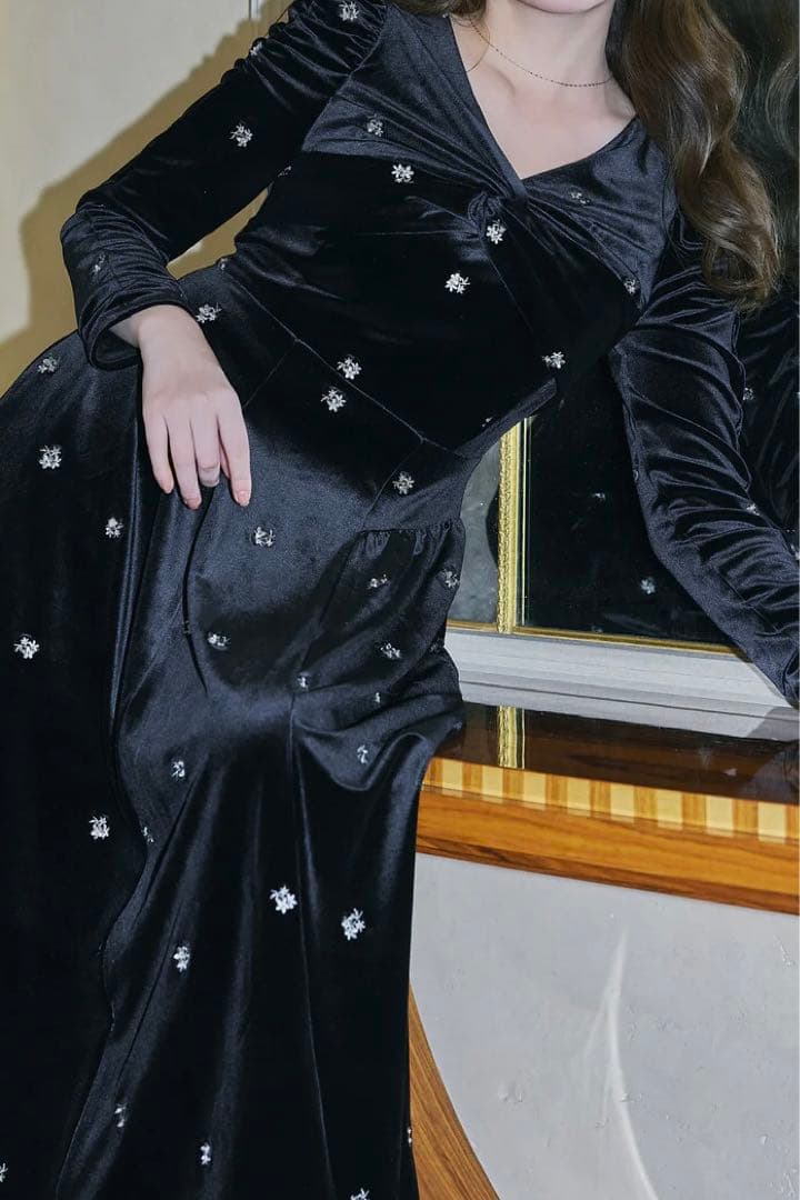 Belmont Floral Velour Dress 即発送　mサイズ
