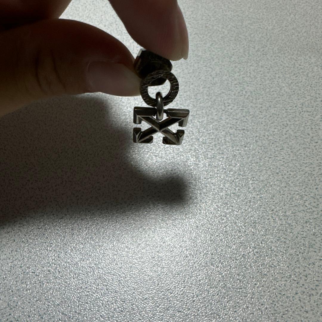 Off White ピアス(片耳用)