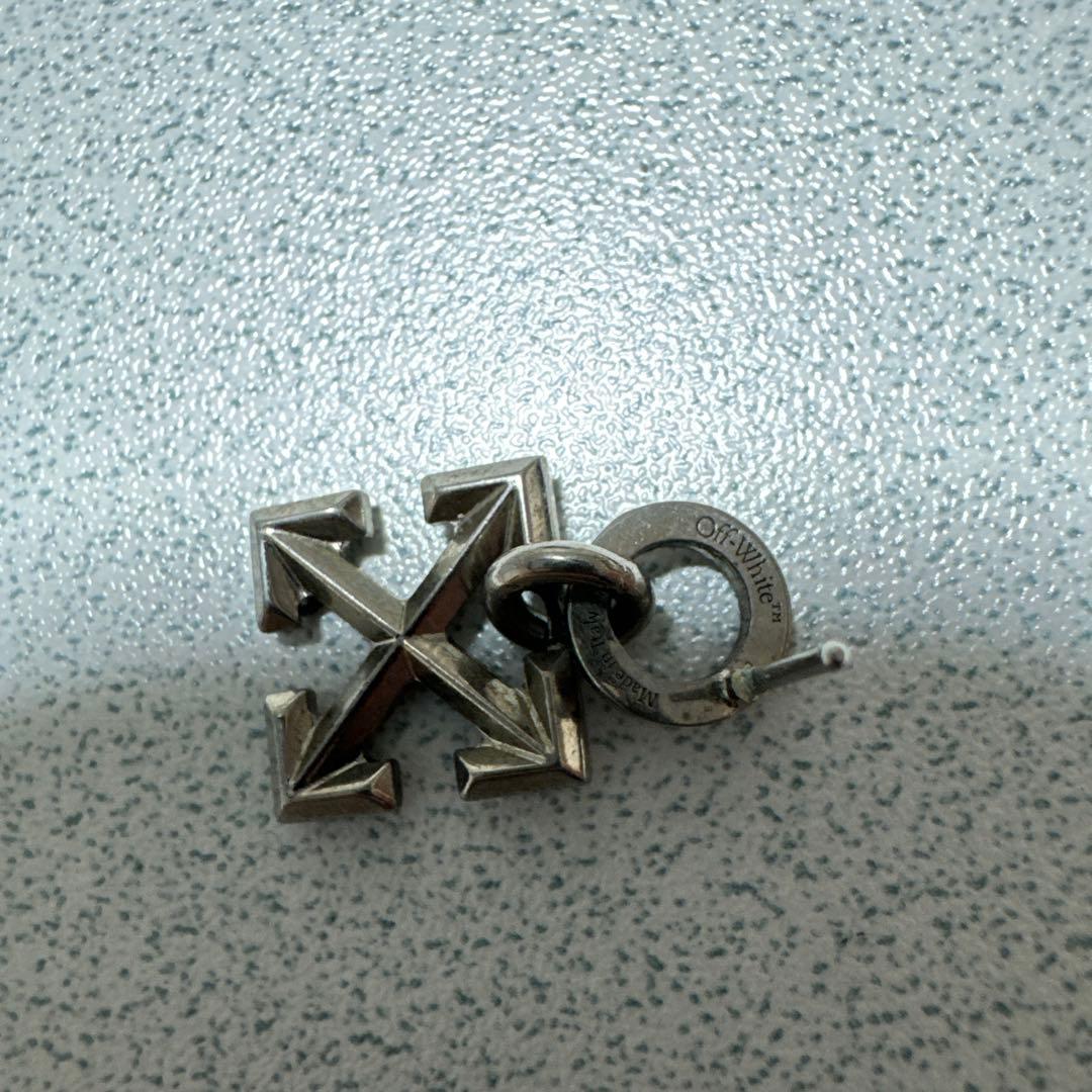 Off White ピアス(片耳用)