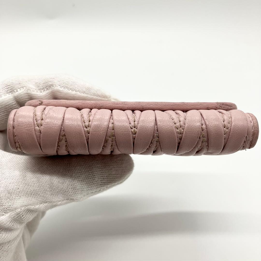 現行✨新型✨FRID付✨ミュウミュウ キーケース マテラッセ ピンク　付属品完備