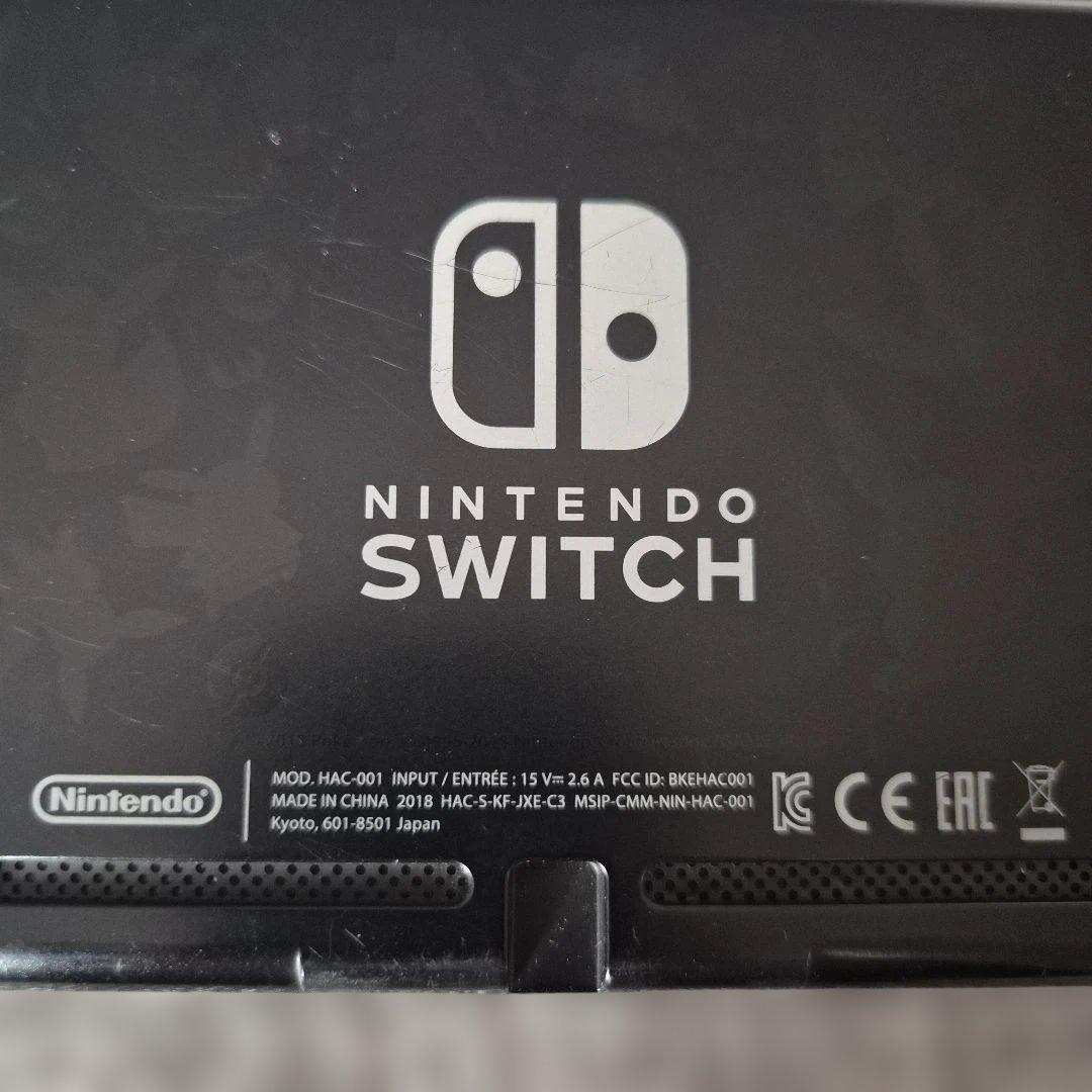 Nintendo Switch ピカチュウデザイン