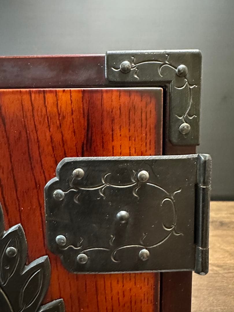 未使用美品　熊野洞 仙台箪笥 船箪笥 小箪笥 八寸帖箱 本漆仕上げ 伝統工芸品