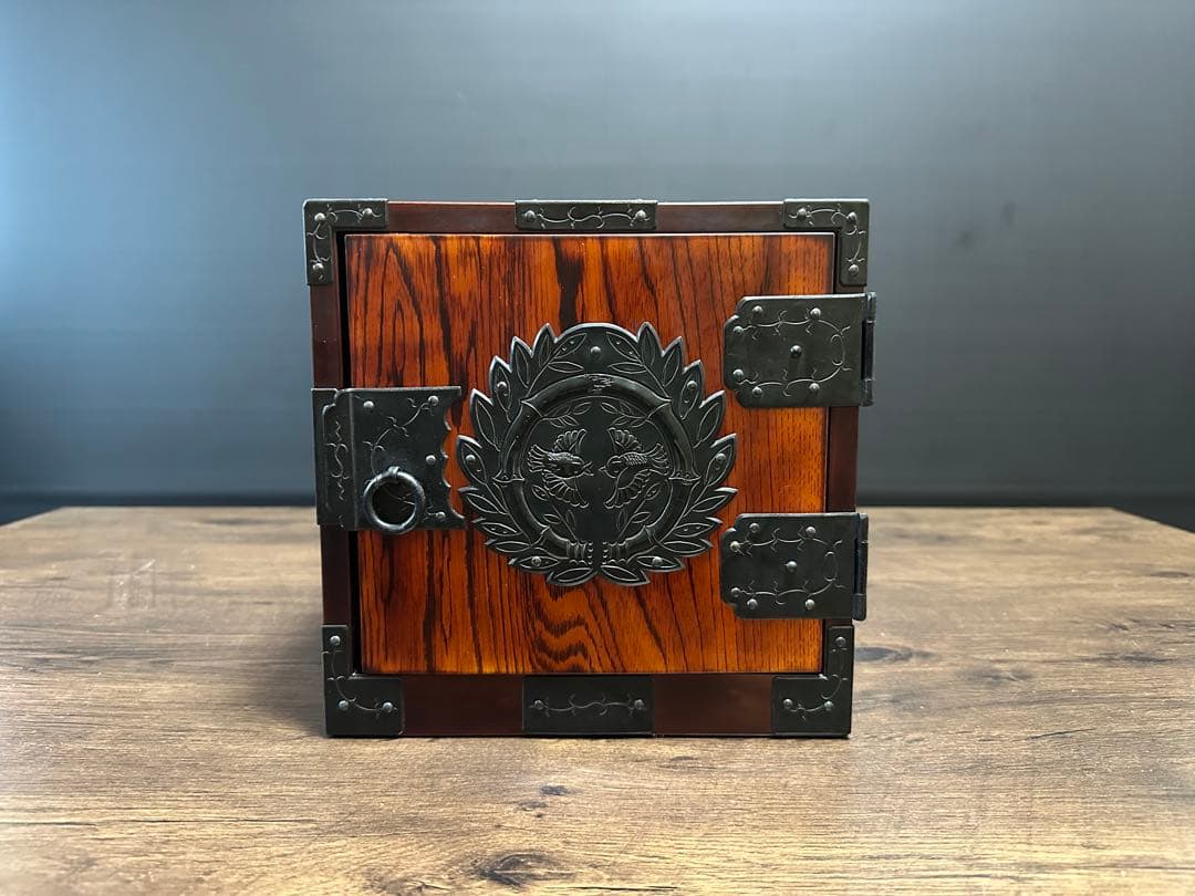 未使用美品　熊野洞 仙台箪笥 船箪笥 小箪笥 八寸帖箱 本漆仕上げ 伝統工芸品