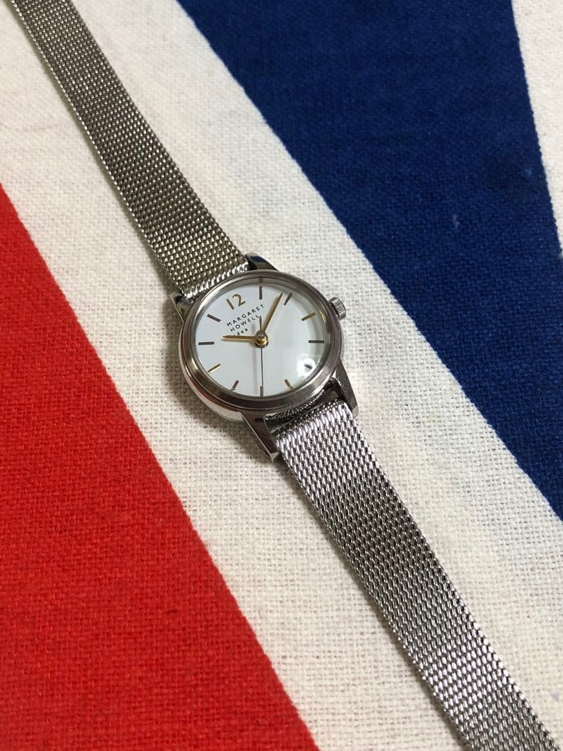 MARGARETHOWELL 美品！ソーラー時計　2次電池交換済