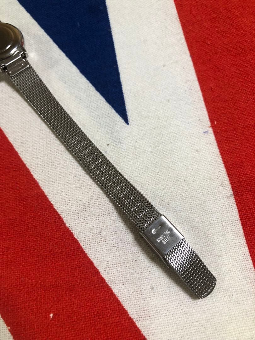 MARGARETHOWELL 美品！ソーラー時計　2次電池交換済