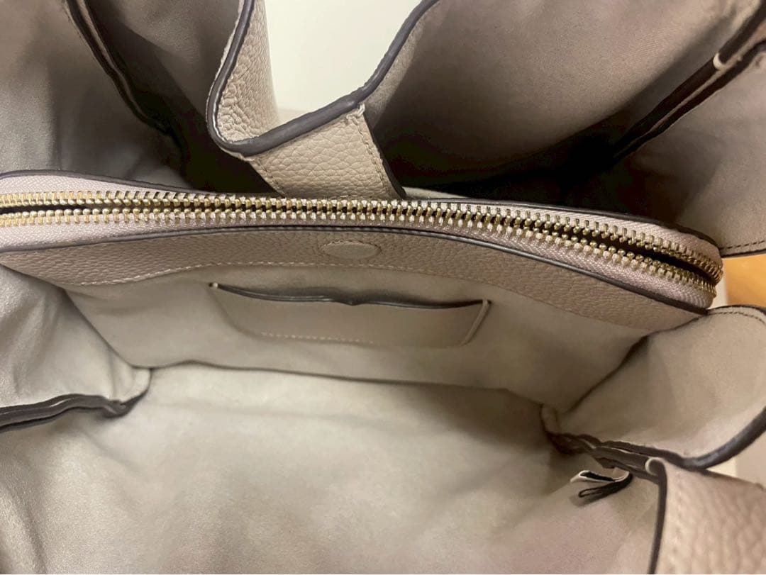 ケイトスペードバック