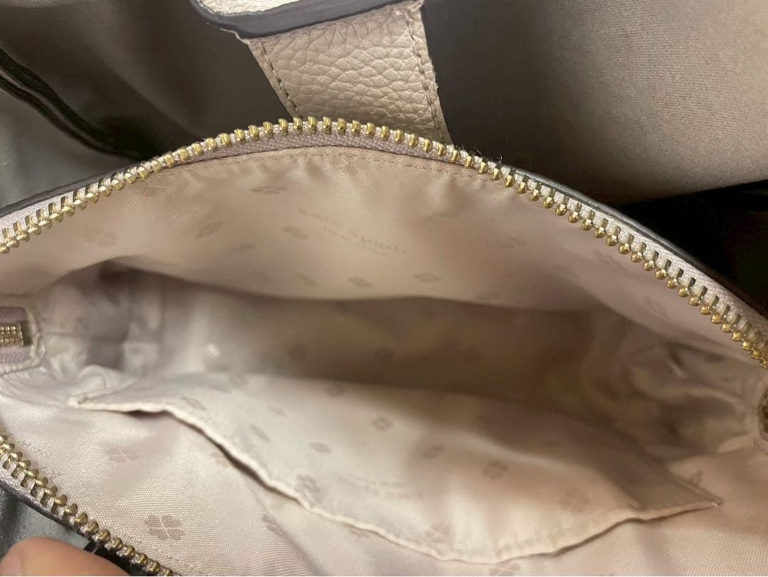 ケイトスペードバック