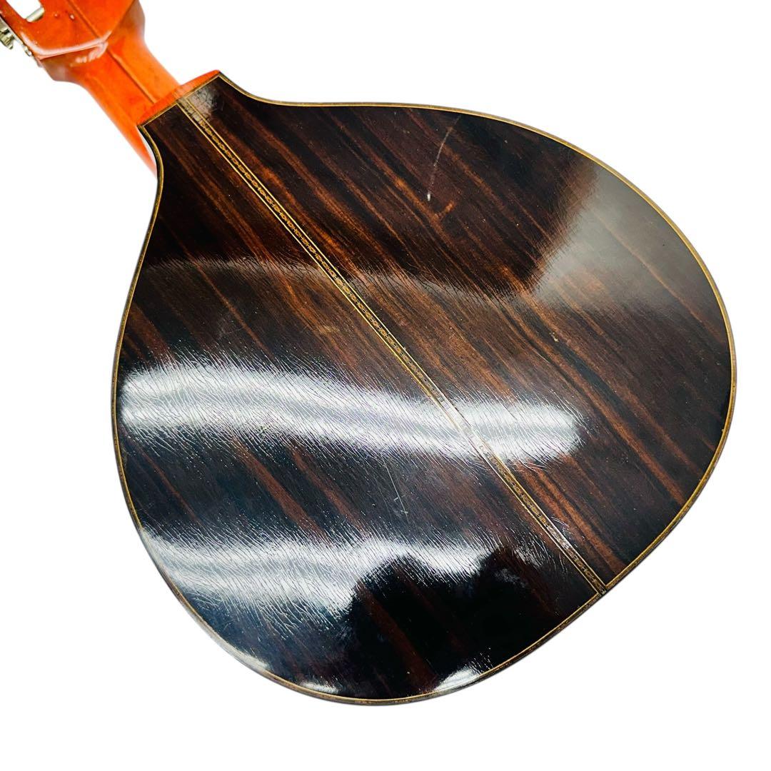 BANDURRIA バンドゥリア　フラットマンドリン