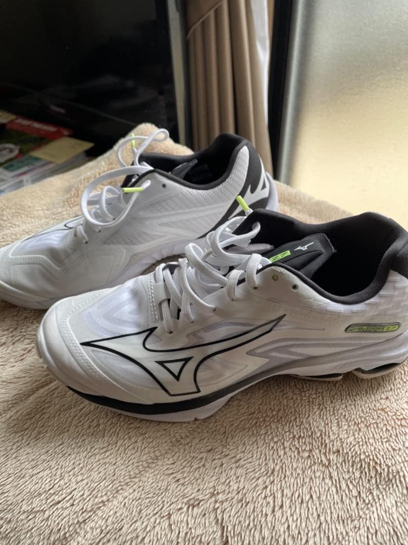 MIZUNO(ミズノ) ユニセックス大人 ウエーブライトニング Z7 部活 屋m